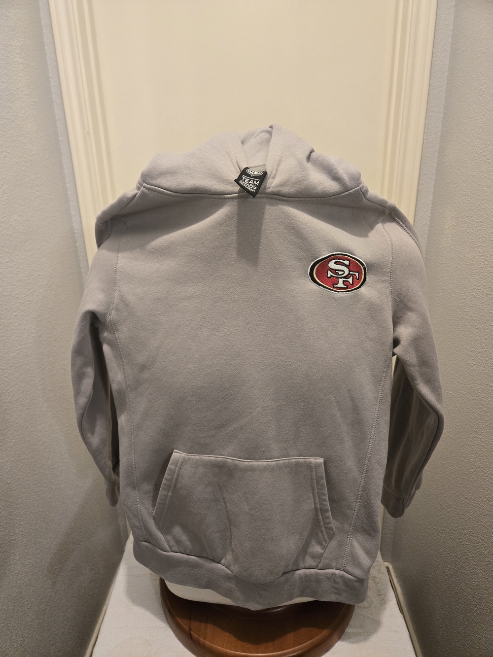Team Apparel, SF 49ers Light Gray Youth Hoodie, Size 14-16